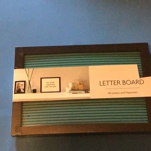 NWT Letter Board w/147 Letters & Characters